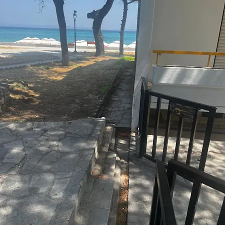 Xanioth Luxury 1 First Sea By Makhome