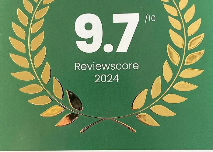 Xanioth Luxury 1 First Sea By Makhome *